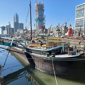 Frühstückspension On Water, Rotterdam