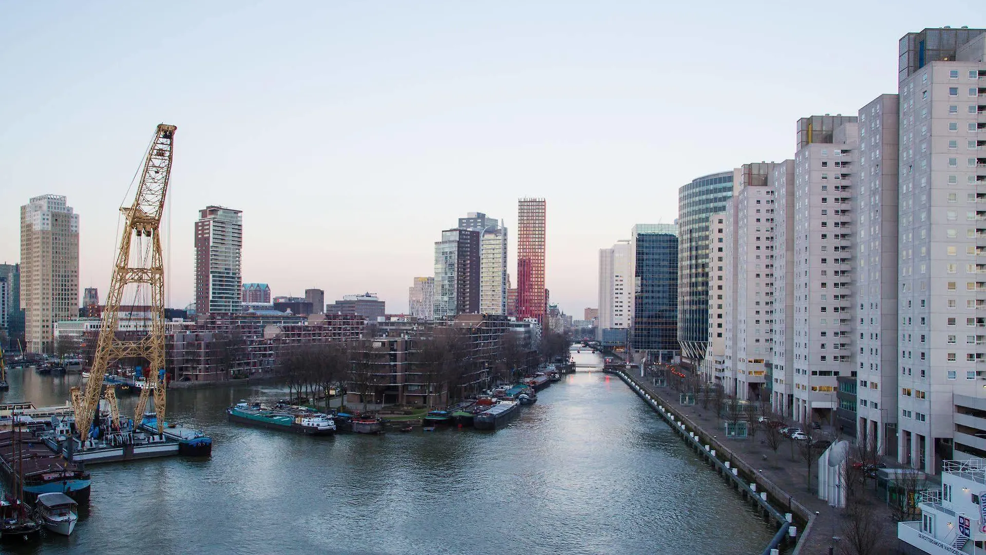 Hotel Doubletree By Hilton Rotterdam Centre 4*,  Países Bajos